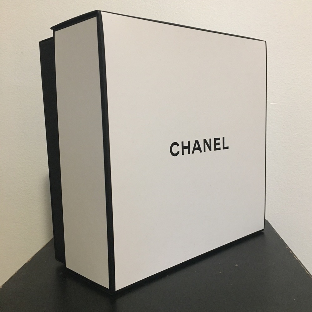 Chanel gift box new packaging collectible holiday